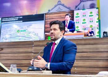 Acácio Favacho transforma iluminação de Macapá com maior projeto de LED da história e leva segurança a todos os 64 bairros