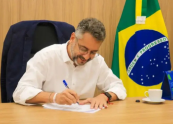Governo do Amapá avança preparação de concursos com 351 vagas para áreas estratégicas da gestão pública