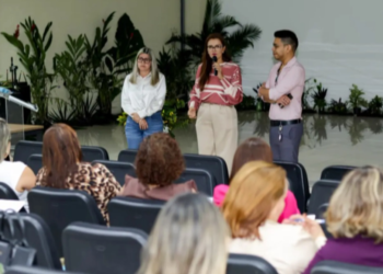 Governo do Amapá fortalece educação antirracista com formação para profissionais dos 16 municípios