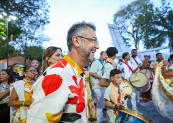 SEMANA ESTADUAL DO MARABAIXO REAFIRMA HISTÓRIA E ANCESTRALIDADE COM SHOW DE ALCIONE EM MACAPÁ
