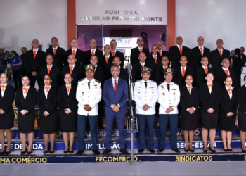 GOVERNADOR CLÉCIO ABRE CURSO HISTÓRICO E GARANTE FORMAÇÃO DE OFICIAIS DOS BOMBEIROS NO PRÓPRIO AMAPÁ