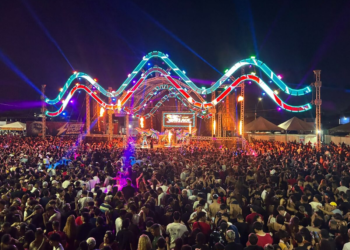 FESTIVAL ROCK DOIDO REÚNE MULTIDÃO NA PRAÇA JACY BARATA E MOVIMENTA O MACAPÁ VERÃO 2026